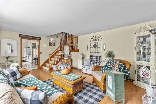 57 Carver Dr, Bridgewater, MA 02324