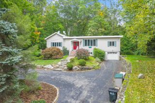 61 Shady Lane, Stamford, CT 06903