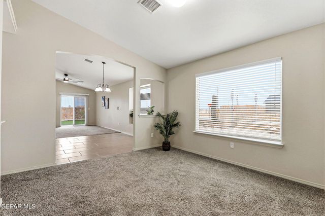 832 NENA SHAPLEIGH, Socorro, TX 79927