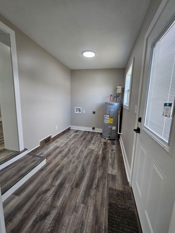 742 Laws Rd, Mcminnville, TN 37110