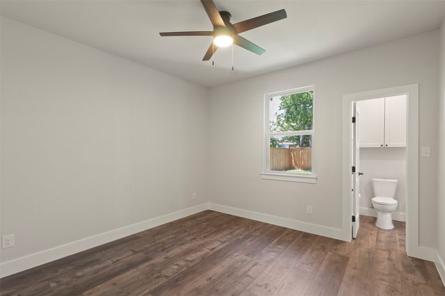 621 Oaklawn Drive, River Oaks, TX 76114