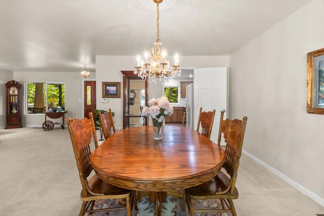 2398 Country Club Dr, Arnold, CA 95223