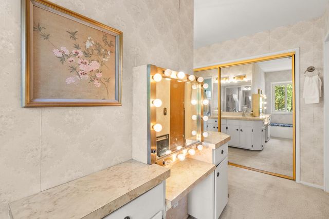 2398 Country Club Dr, Arnold, CA 95223