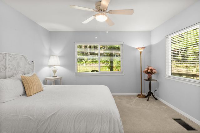 2398 Country Club Dr, Arnold, CA 95223