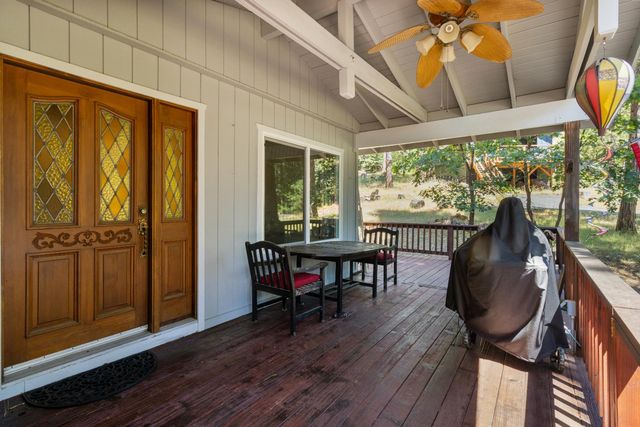 2398 Country Club Dr, Arnold, CA 95223