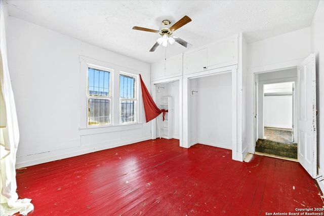 242 Fairview Ave, San Antonio, TX 78223