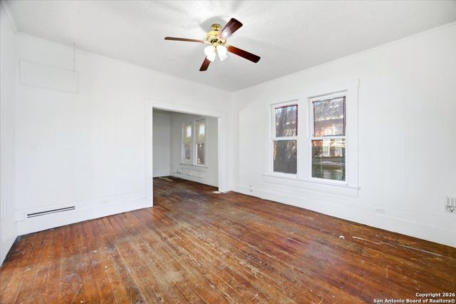 242 Fairview Ave, San Antonio, TX 78223