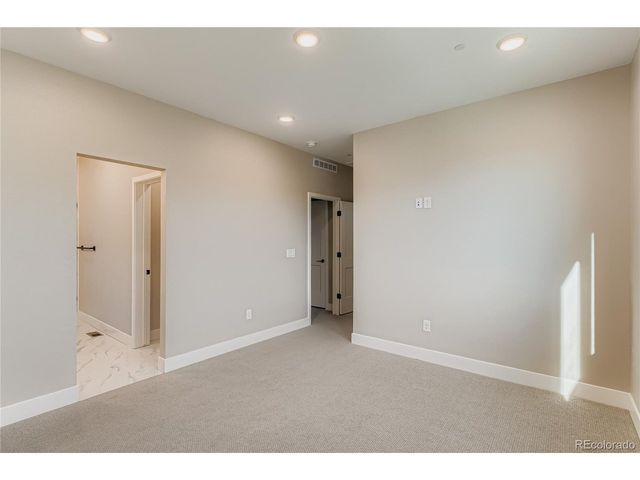 15527 W Washburn Dr, Lakewood, CO 80228