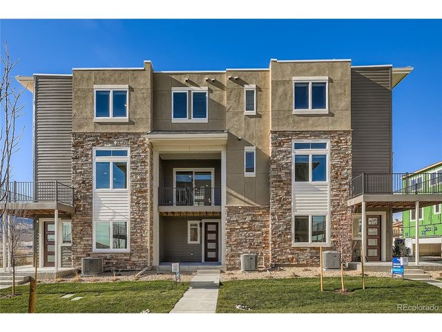 15527 W Washburn Dr, Lakewood, CO 80228