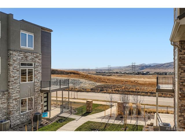 15527 W Washburn Dr, Lakewood, CO 80228