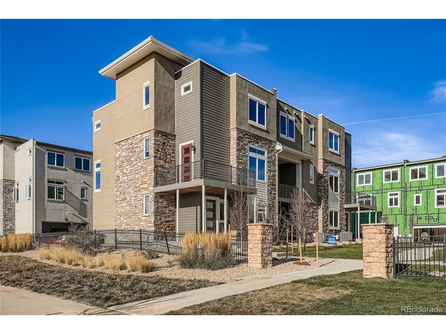 15527 W Washburn Dr, Lakewood, CO 80228