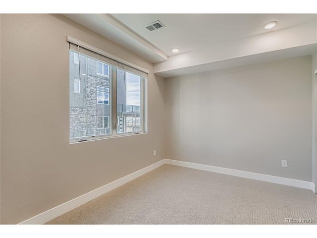 15527 W Washburn Dr, Lakewood, CO 80228