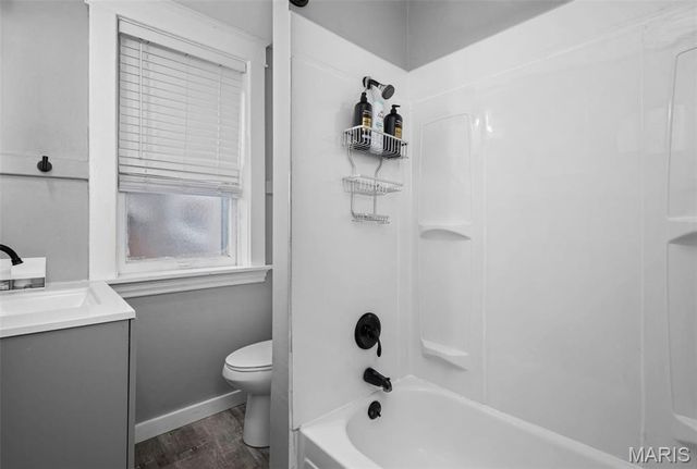 4915 Nottingham Avenue, St Louis, MO 63109