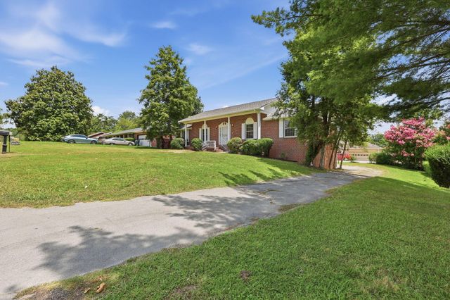 3833 Pin Oak Terrace, Chattanooga, TN 37411