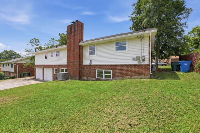 3833 Pin Oak Terrace, Chattanooga, TN 37411