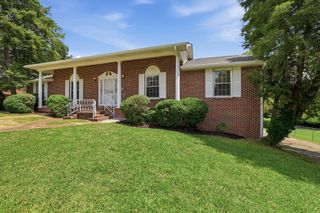 3833 Pin Oak Terrace, Chattanooga, TN 37411