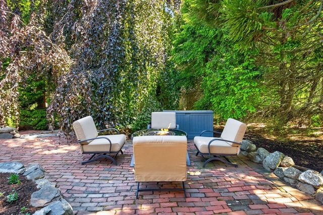 27 Lovell Lane, Orleans, MA 02653
