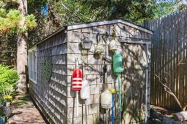 27 Lovell Lane, Orleans, MA 02653