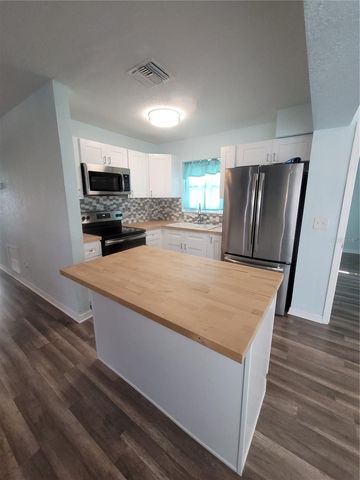 513 HOLLYHOCK LANE, Spring Hill, FL 34606