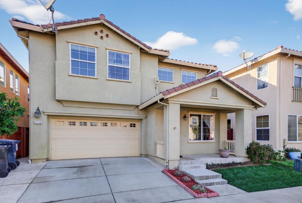 714 Arce Street, Watsonville, CA 95076