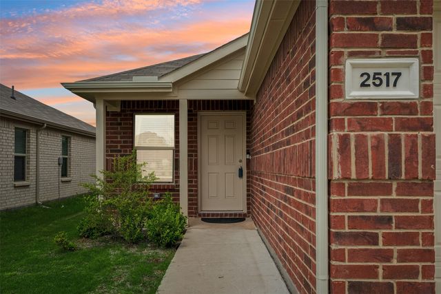 2517 Russell Street, Crandall, TX 75114
