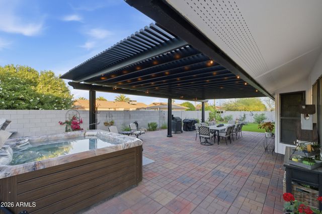 12618 W PAINTBRUSH Drive, Sun City West, AZ 85375