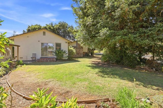 717 Belden Drive, Los Altos, CA 94022