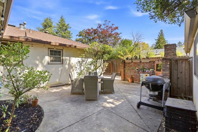 717 Belden Drive, Los Altos, CA 94022