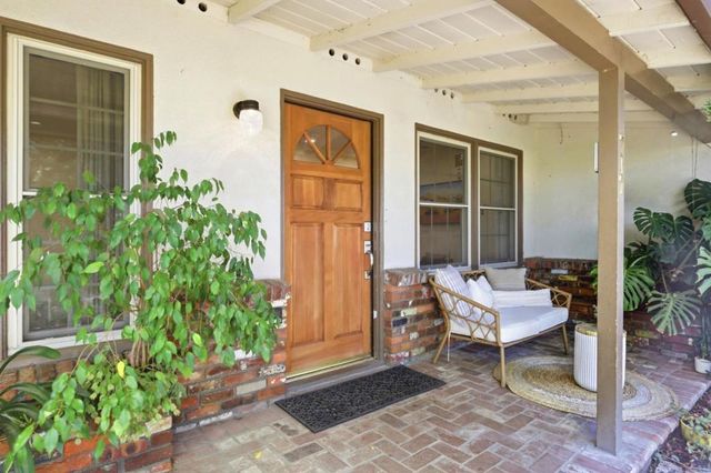717 Belden Drive, Los Altos, CA 94022