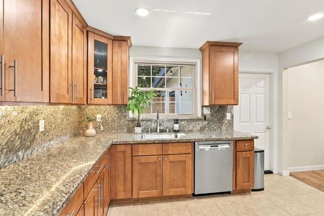 717 Belden Drive, Los Altos, CA 94022