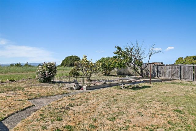 2167 Cypress Avenue, San Pablo, CA 94806