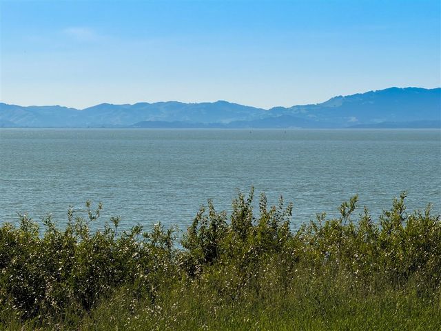 2167 Cypress Avenue, San Pablo, CA 94806