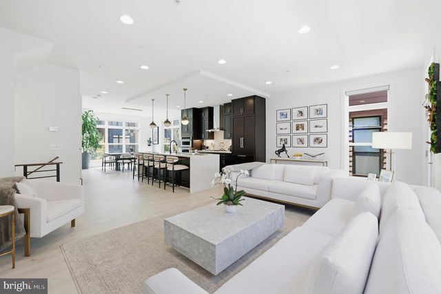 3913 CRANES BILL CT, Rockville, MD 20852