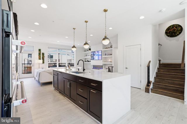 3913 CRANES BILL CT, Rockville, MD 20852