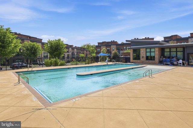 3913 CRANES BILL CT, Rockville, MD 20852