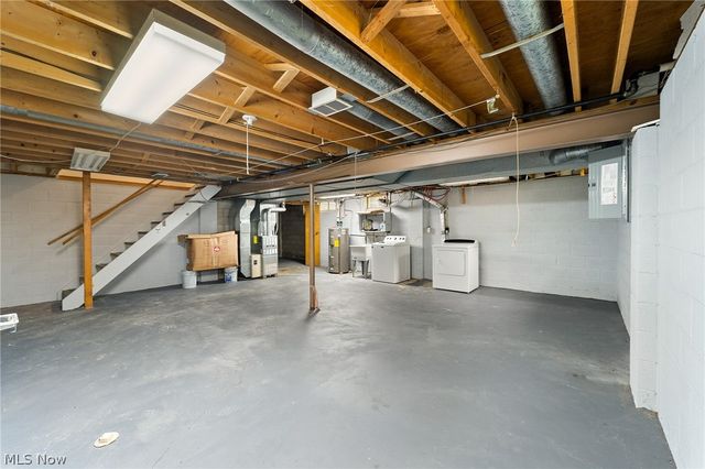 6820 Lockwood Boulevard, Boardman, OH 44512
