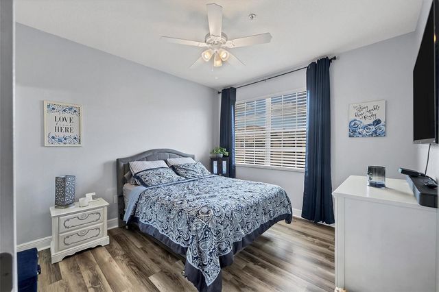 3774 PARKRIDGE CIRCLE 23-202, Sarasota, FL 34243