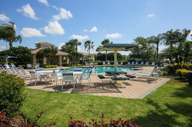 3774 PARKRIDGE CIRCLE 23-202, Sarasota, FL 34243