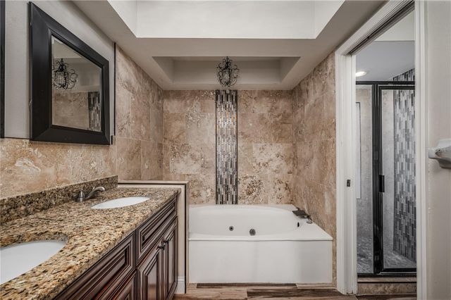 930 SYMPHONY ISLES BOULEVARD, Apollo Beach, FL 33572