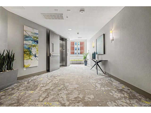 4885 S Monaco St 201, Denver, CO 80237