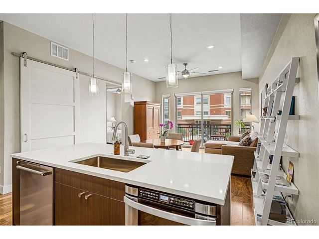 4885 S Monaco St 201, Denver, CO 80237