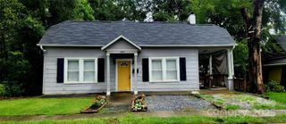 320 E 3rd Avenue E, Gastonia, NC 28054