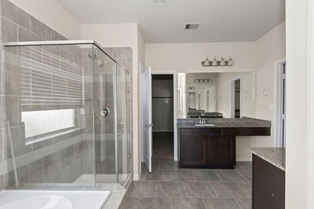 2218 Golden Bay Lane, Richmond, TX 77469