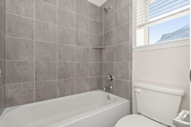 2218 Golden Bay Lane, Richmond, TX 77469