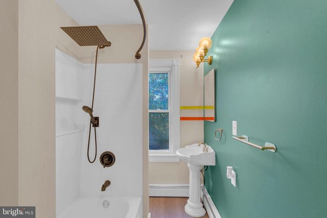 820 LAUREL ST, Delanco, NJ 08075