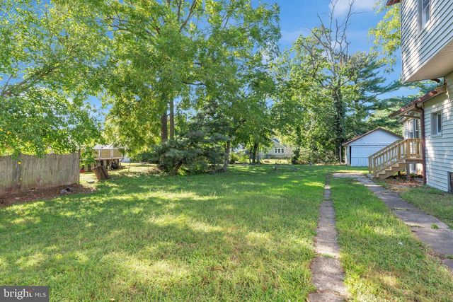 820 LAUREL ST, Delanco, NJ 08075