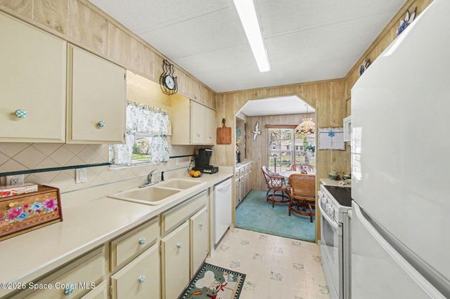 732 Dove Avenue, Port Orange, FL 32129