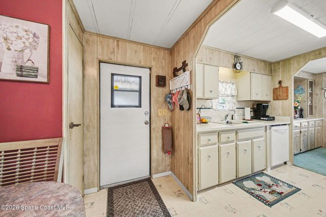 732 Dove Avenue, Port Orange, FL 32129
