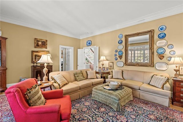 1212 Sturbridge Avenue, High Point, NC 27262