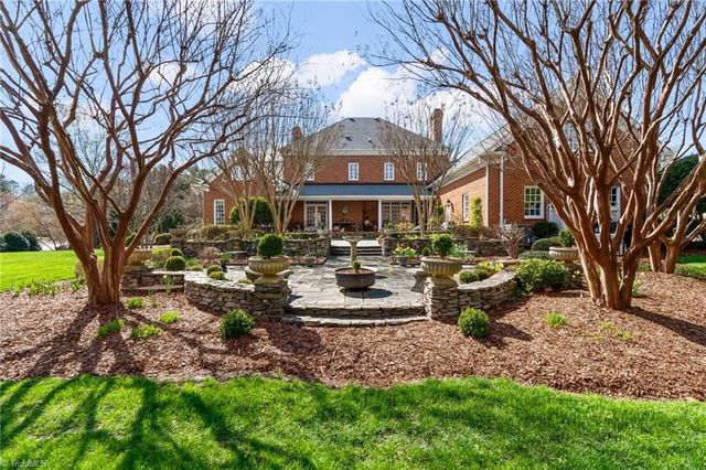 1212 Sturbridge Avenue, High Point, NC 27262